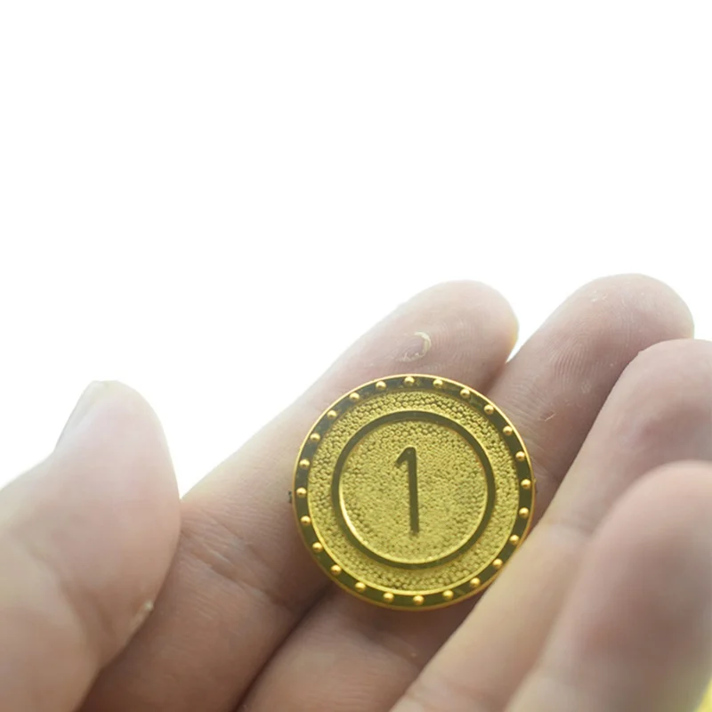 100Pcs Gold Coins Plastic Game Coins Gold Treasure Coins Halloween Party Props