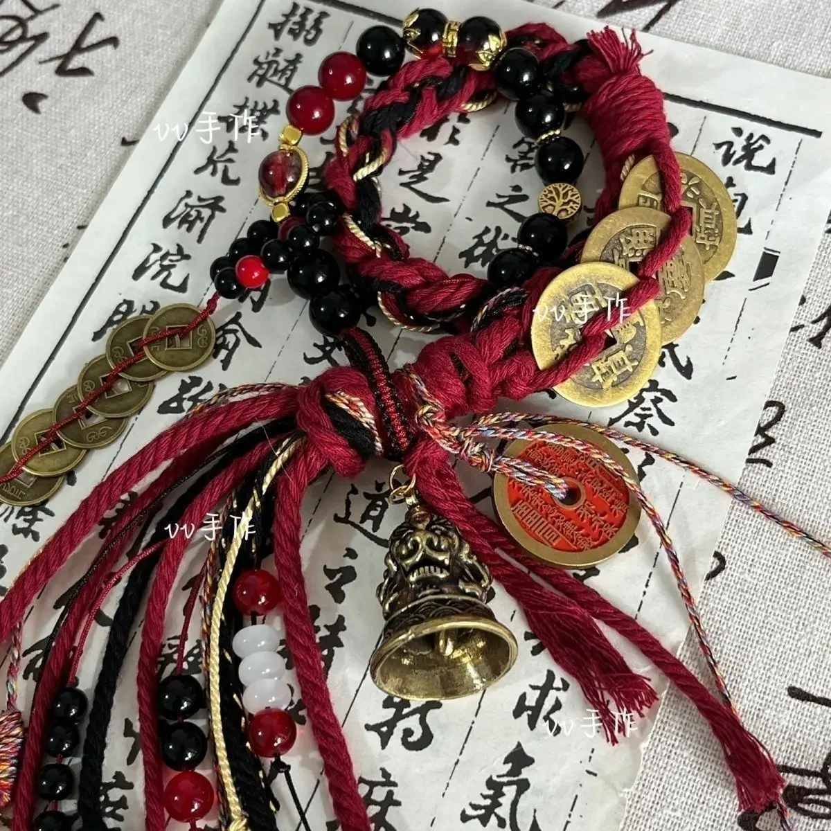 TikTok Fiore popolare Wang Soldi Bracciale in stile tibetano Bracciale a campana con moneta intrecciata a doppio cerchio in stile cinese