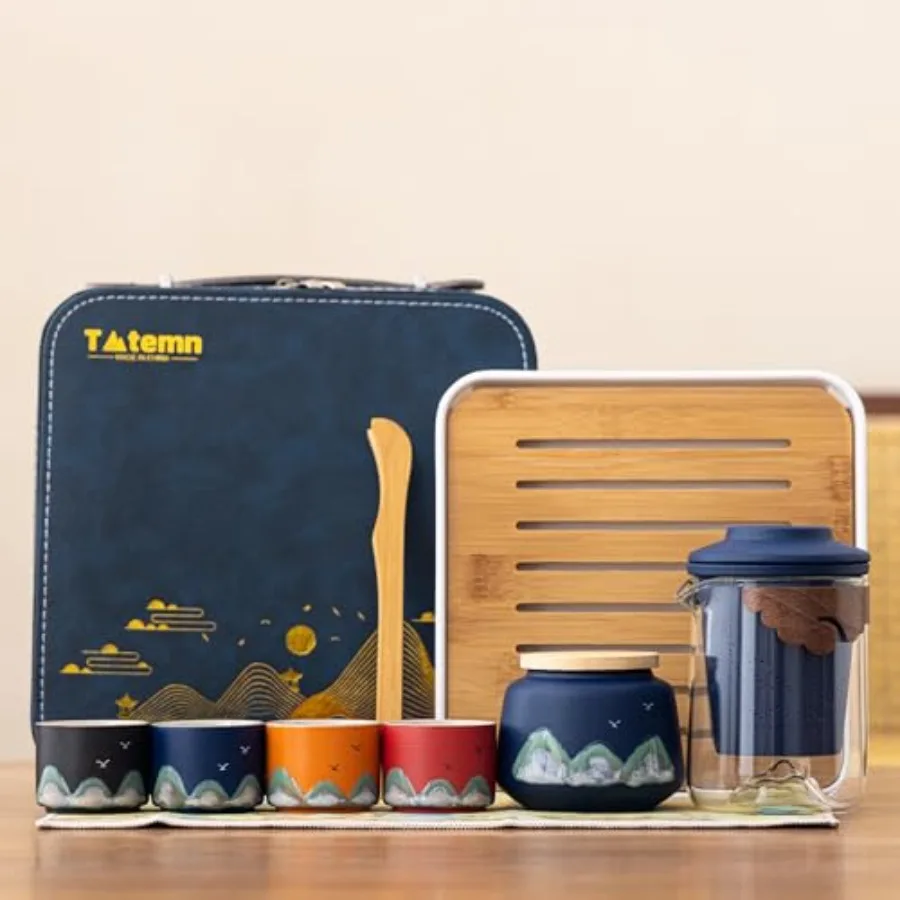 

Портативный чайный набор для Гунфу с дорожным футляром: керамический набор для чая со стеклянным заварочным чайником, бамбуковым подносом и 4 керамическими чашками — всё в комплекте