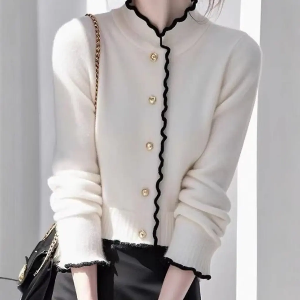 

Long-Sleeved Knitted Sweater Contrast Color Wood-ear Edge Design Single-Breasted Warm Jacket for Spring And Autumn Temperament