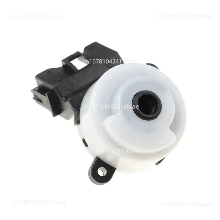 MB903639 Suitable for  Engine Start Switch Ignition Start Switch