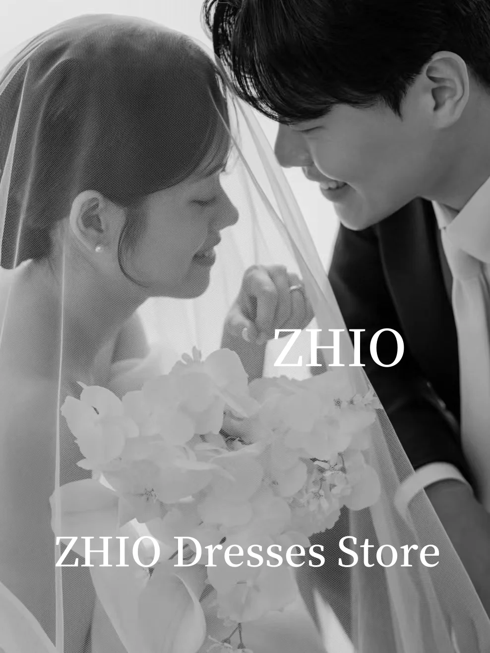 ZHIO Einfache schulterfreie koreanische Elfenbein-Meerjungfrau-Hochzeitskleider  Giapade Satin mit kurzen Ärmeln Maßgeschneiderte hübsche Braut-Partykleider