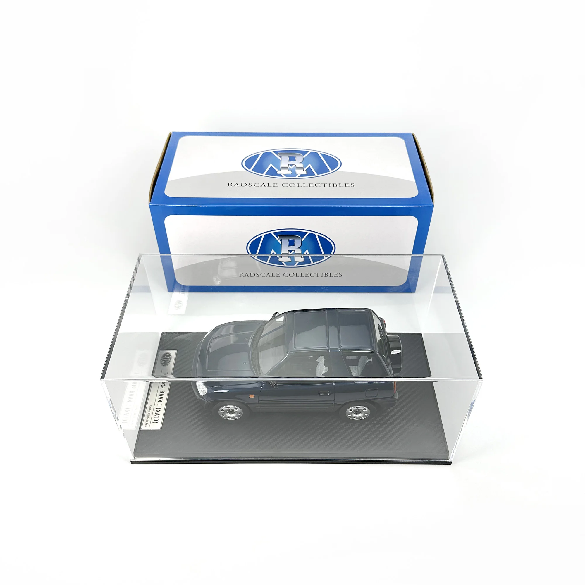 ラドスケール 1/18 トヨタ RAV4 1994 (レッド) 100台限定 s-l400.jpg