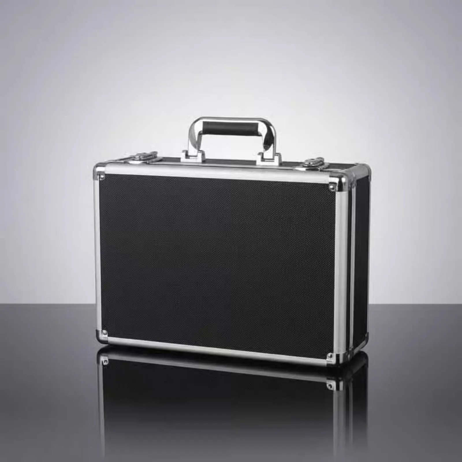 Aluminum Tool Box Ergonomic Handle Aluminum Aviation Case Lockable Tool Case Reinforced Corners Safeguarding Equipment Briefcase