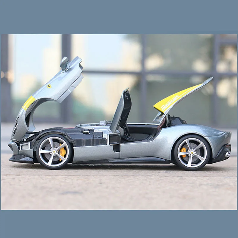 Edycja limitowana Bburago 1:18 Ferrari SP1 aluminiowy model samochodu zabawki odlewany model samochodu dekoracja miniaturowy samochód kolekcjonerski prezent