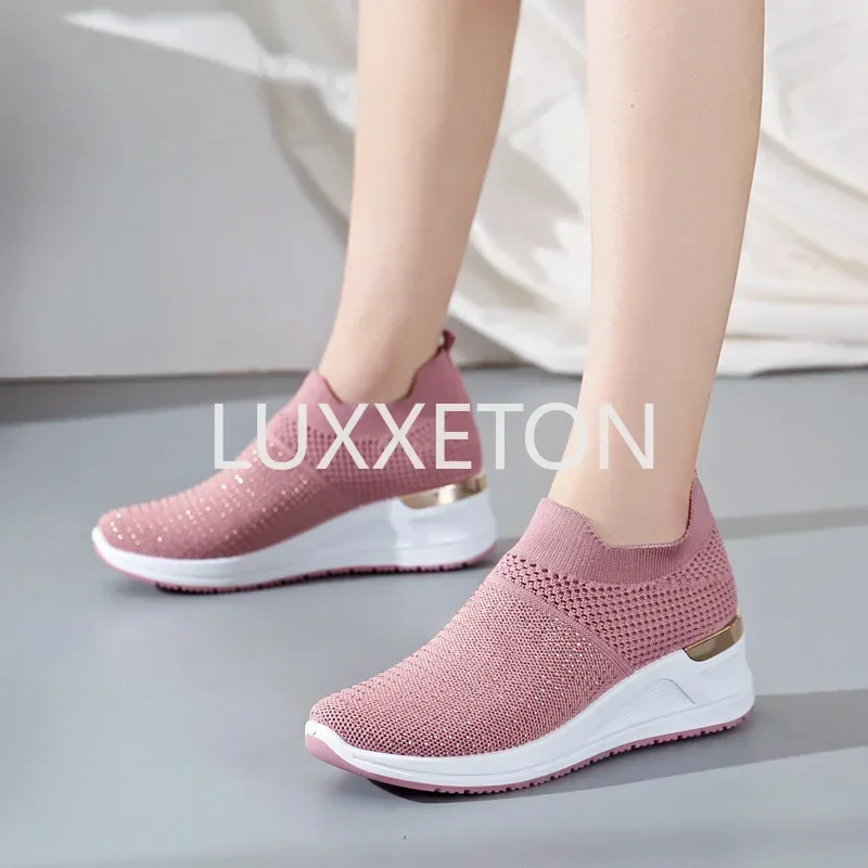 2024 Spring New Sports Shoes for Women\'s Versatile Thick Sole Knitted Mesh Top, One Step Casual and Comfortable Single Shoes