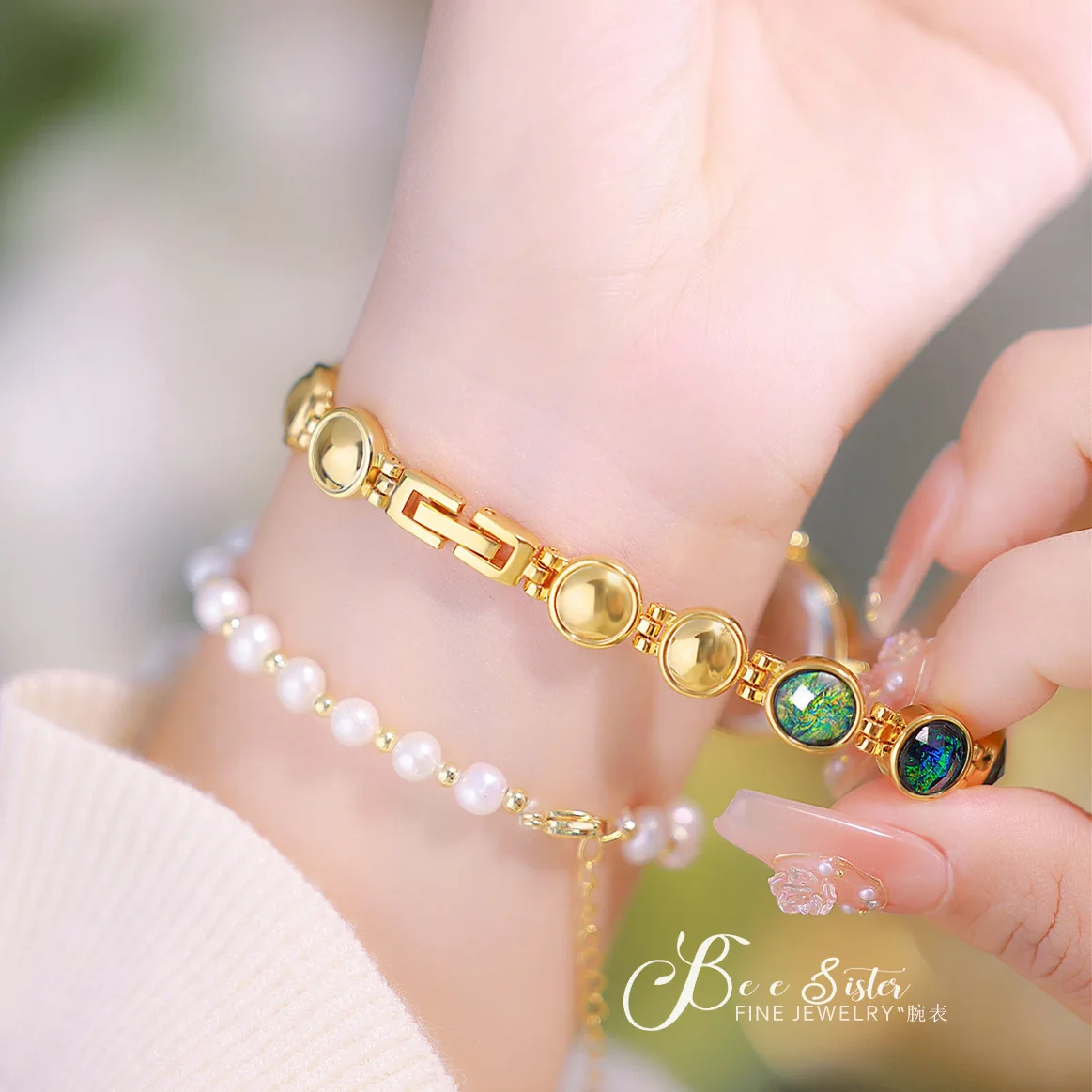 Luxury Brand Women's Watches Elegant Flower Diamond Bracelet Women's Watches Waterproof Fashion Quartz Women's Watch