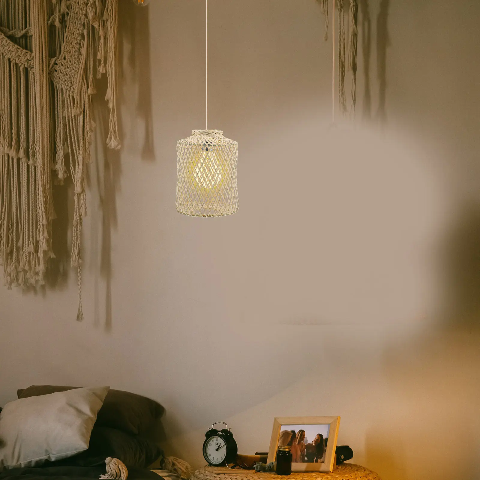 

Woven Bamboo Lamp Shade Pendant Light Ceiling Cover Rustic Decorative Bamboo Lampshade for Bedroom Study Office