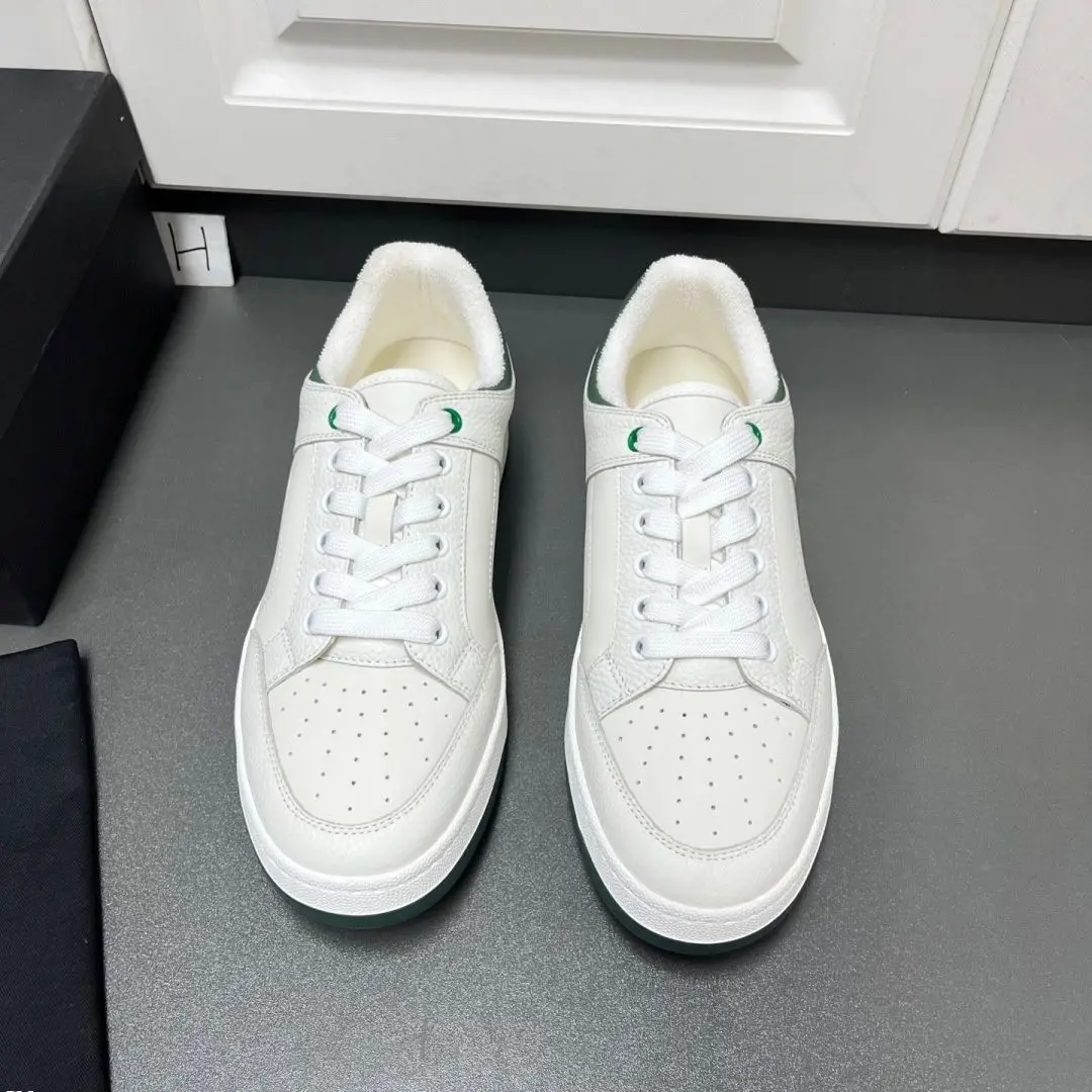 Unisex White Green Color Block Fleece Lined Low Top Sneakers Grain Leather Casual Shoes Flat Warm Autumn Winter Street Skate Footwear for Men Women