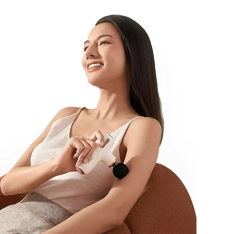 Mini Heated Massage Gun Quiet Electric Vibration Deep Tissue Muscle Massager view 4