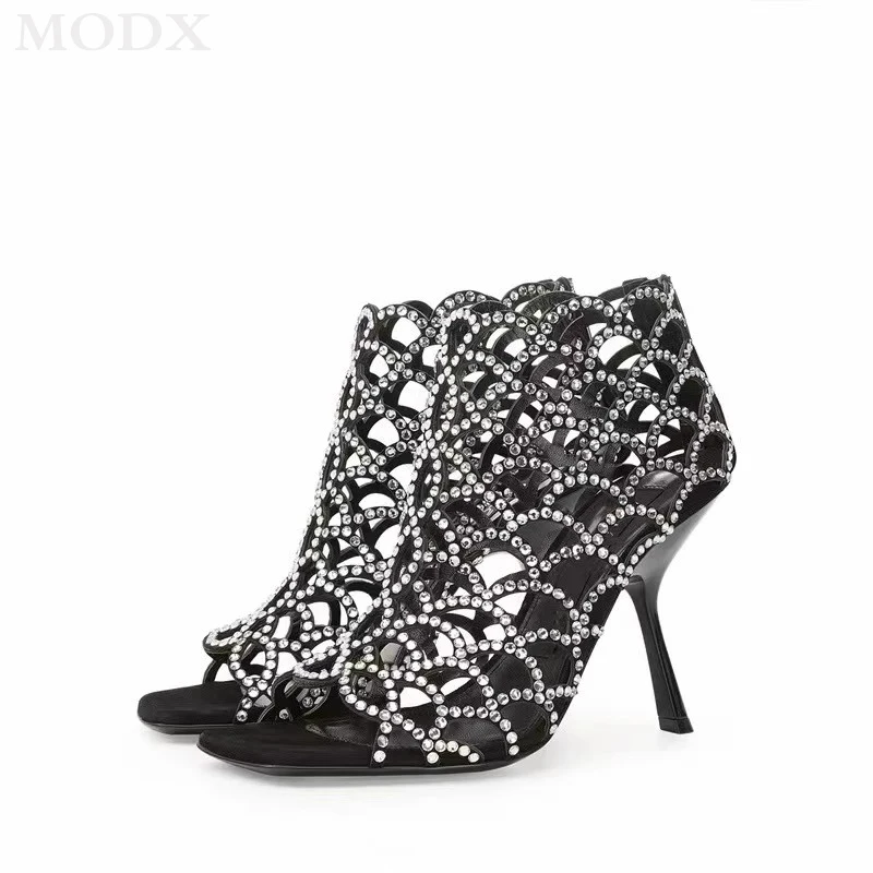 

2024 Summer Square Head Open Toe Rhinestone Hollow Super High Heel Sandals Boots Fashion Sexy Stiletto Back Zipper Sandals Women