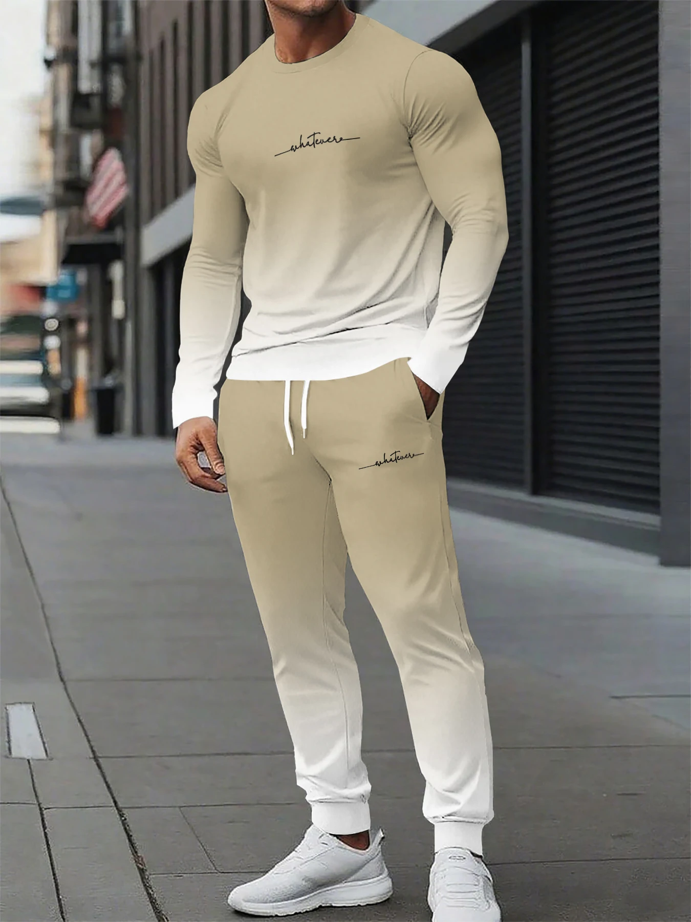 O novo conjunto de moletom masculino com gola redonda para primavera e outono apresenta conforto da moda de rua e impressão gradiente