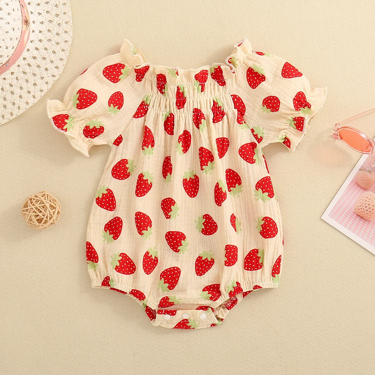 Summer baby girl and toddler cute strawberry print sweet triangle short-sleeved jumper