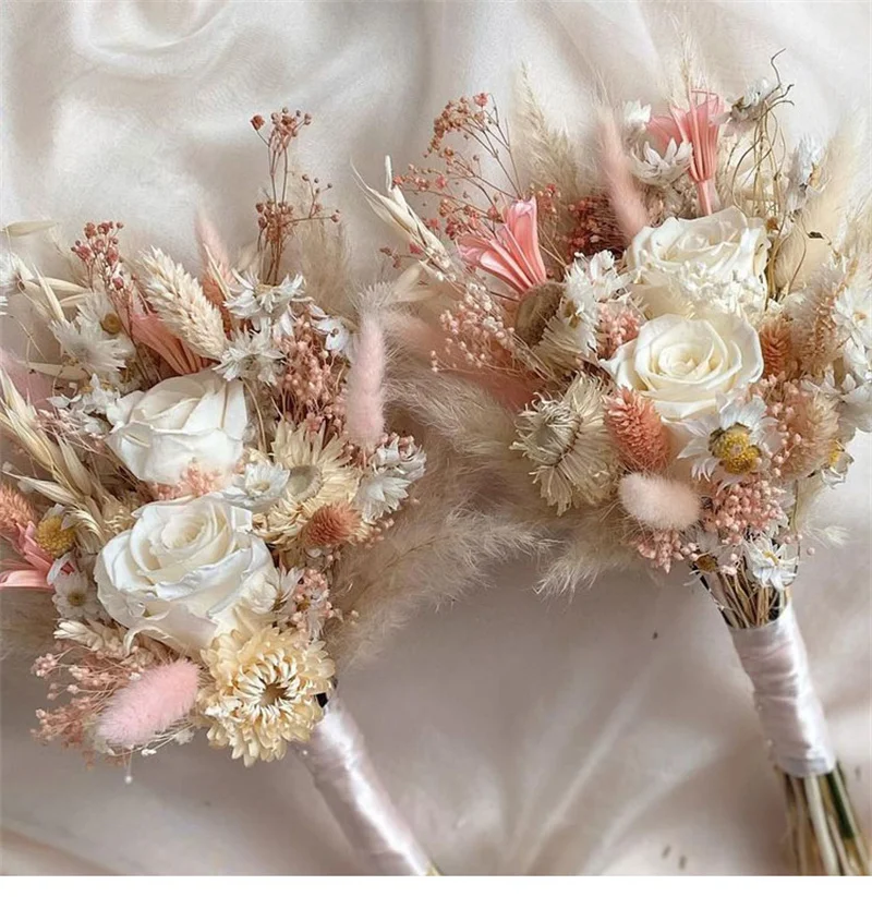 New Dried Pampas Grass Wedding Bridal Bouquets for Wedding Faux Rose Bride Wedding Bouquet Romantic Wedding Party Decoration