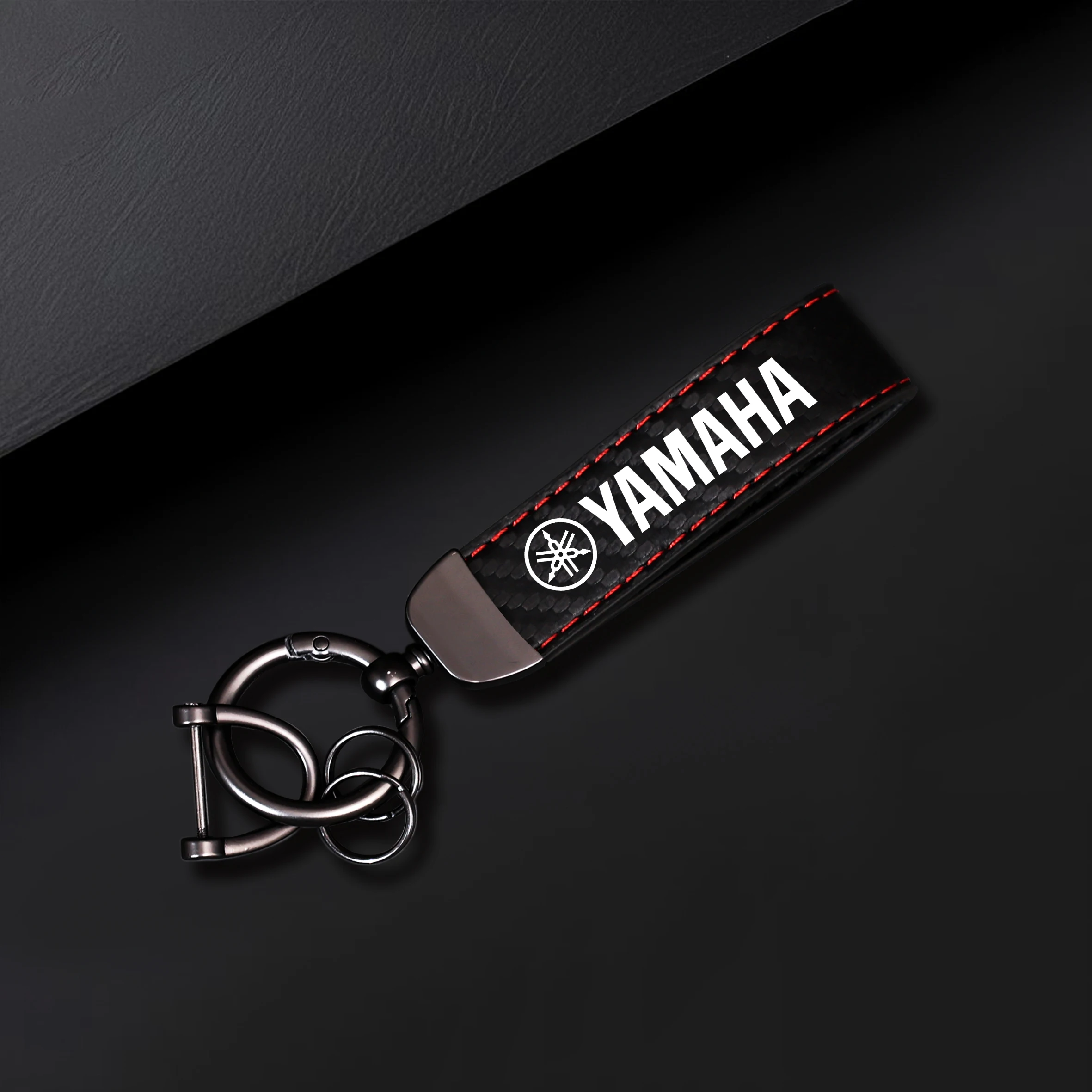 Yamaha motorcycle keychain, fashionable and classic, made of durable materials, suitable for daily commuting, smooth surface