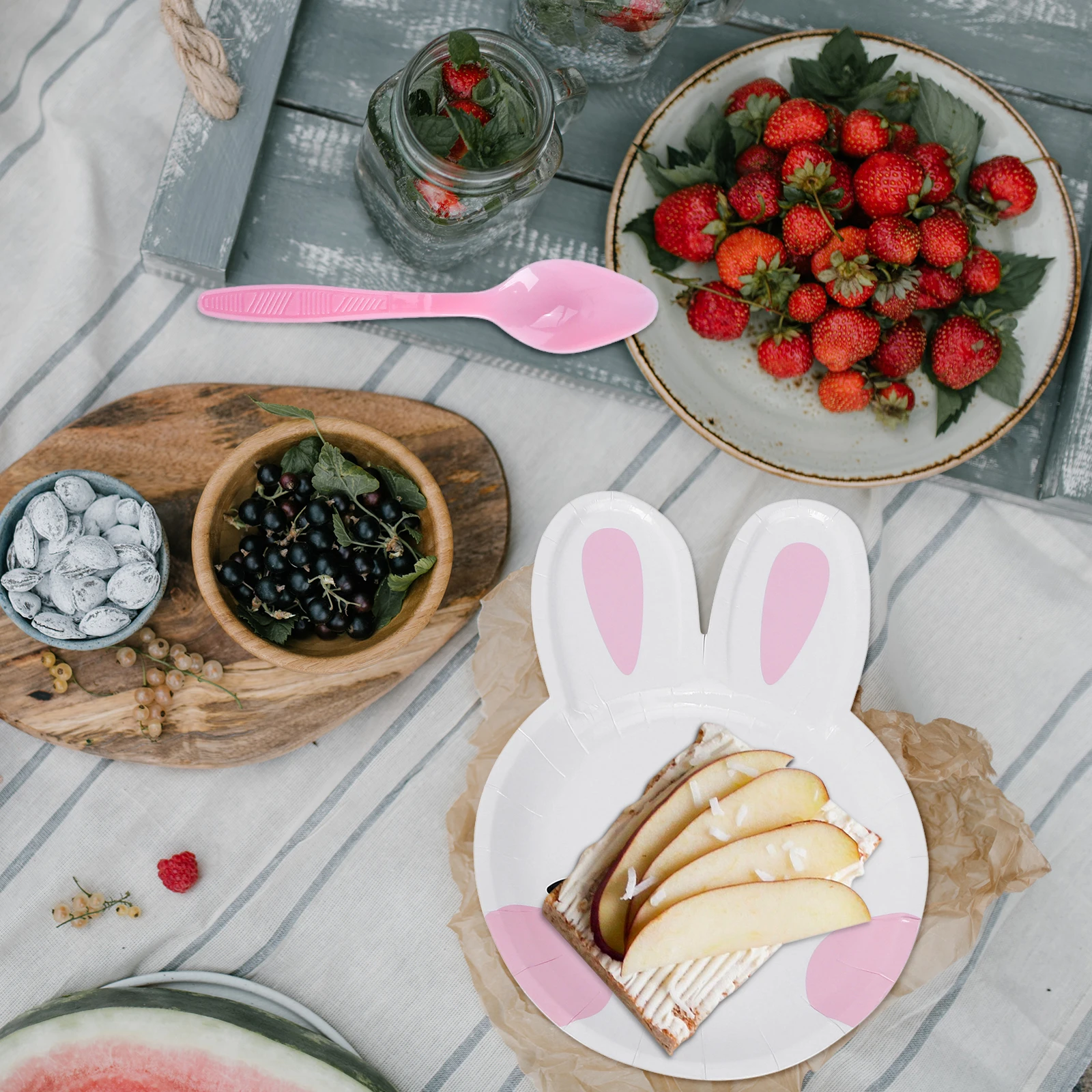 

Party Decoration Set Rabbit Paper Tableware Festival Picnic Dinnerware Pattern Supply