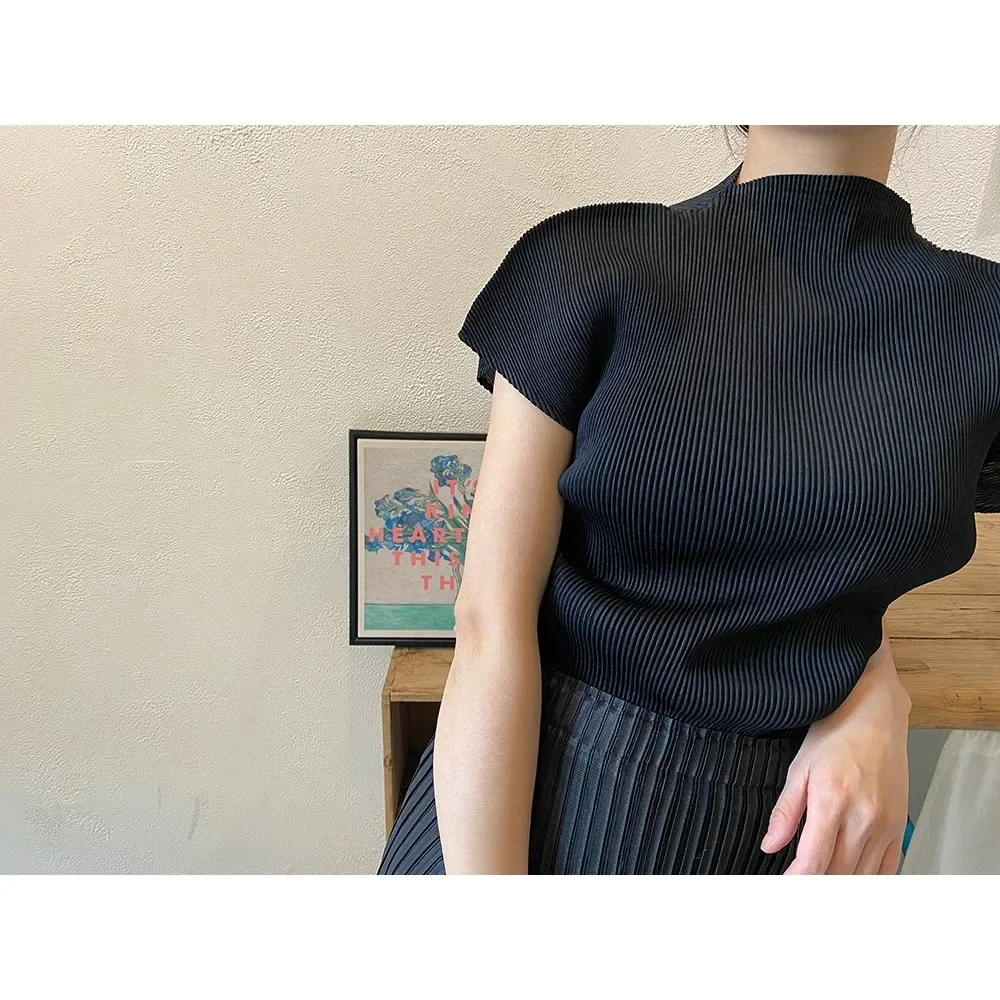 Pleats Pleated Half High Neck Profile Black T-shirts Women Summer Korean Fashion Causal Tops Designer Aesthetic Clothing