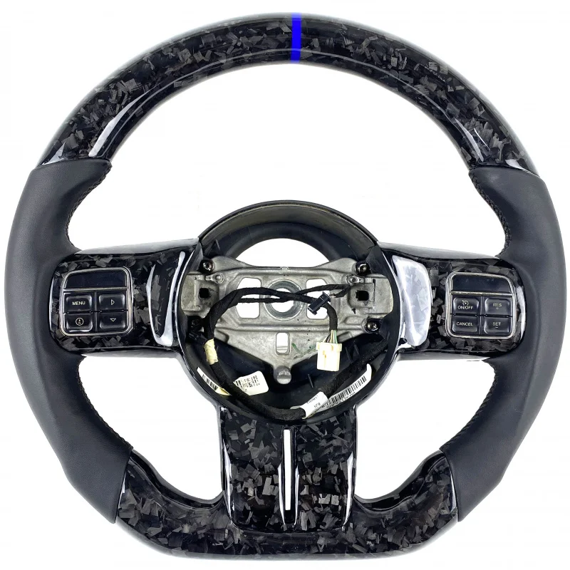 

Для Jeep Wrangler 2011-2017 изготовленный на заказ руль из кованого углеродного волокна с кожей наппа и светодиодным дисплеем
