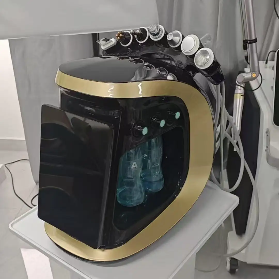 Интеллектуальная система управления кожей ледяного синего цвета. Гидроустройство для лица для улучшения морщин и ухода за кожей.