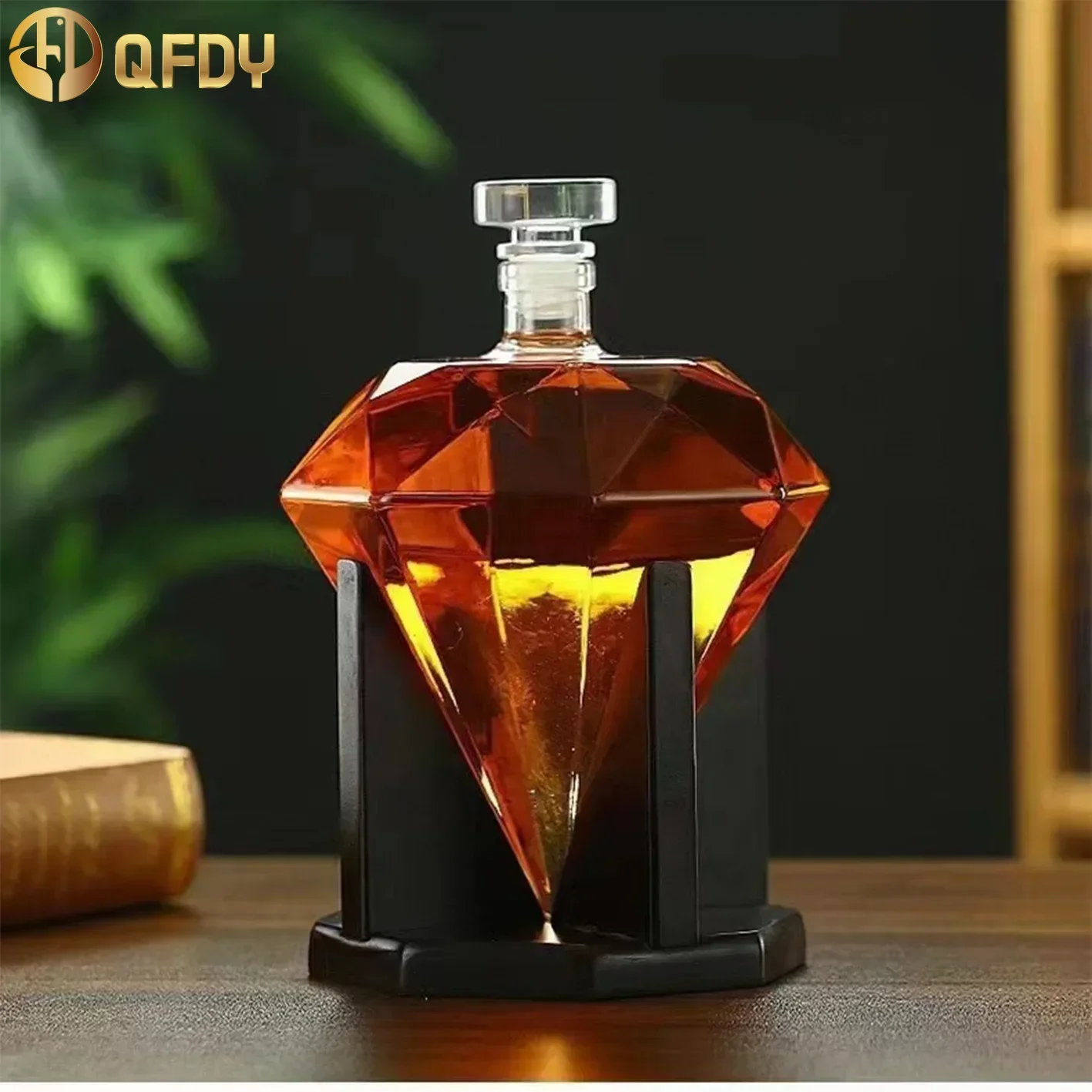 

Diamond glass wine bottle, high-end lead-free, thickened frosted mouth, household decanter, transparent empty wine bottle