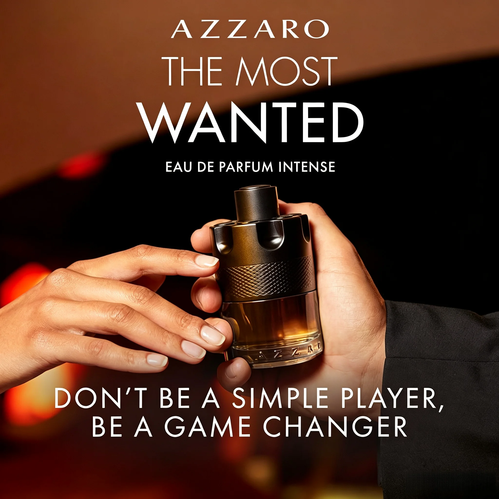 Azzaro The Most Wanted Eau de Parfum Intense – Holziges und verführerisches Herrenparfüm – Fougère-, Amber- und Würziger Duft für den Abend – Langanhaltend – Luxusparfüm für Männer