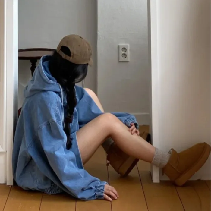 Washed Denim Jacket Women's Loose Fit Drawstring Cowl Neck Workwear Jacket Korean Style Chic Casual Cotton Outerwear