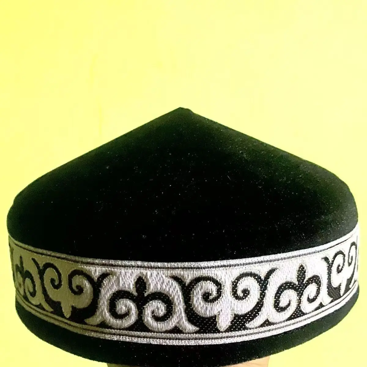 Muslim Caps For Men Clothing Free Shipping Prayer Hat Hand Embroidery Kufi Islamic Hijab Saudi Arabia Jewish Cotton 03593