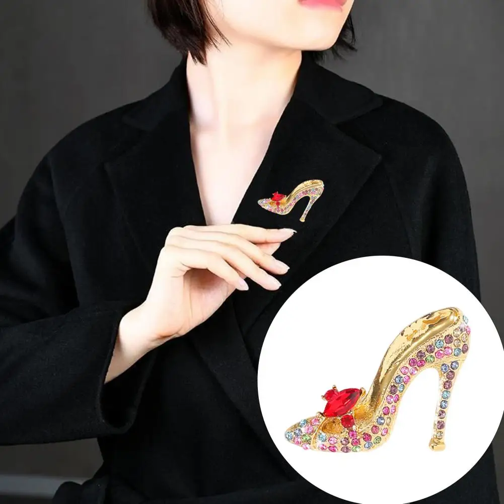 

Exquisite Brooch Elegant Rhinestone High Heel Brooch Pin for Dresses Coats Evening Attire Shiny Collar Badge for Parties Events