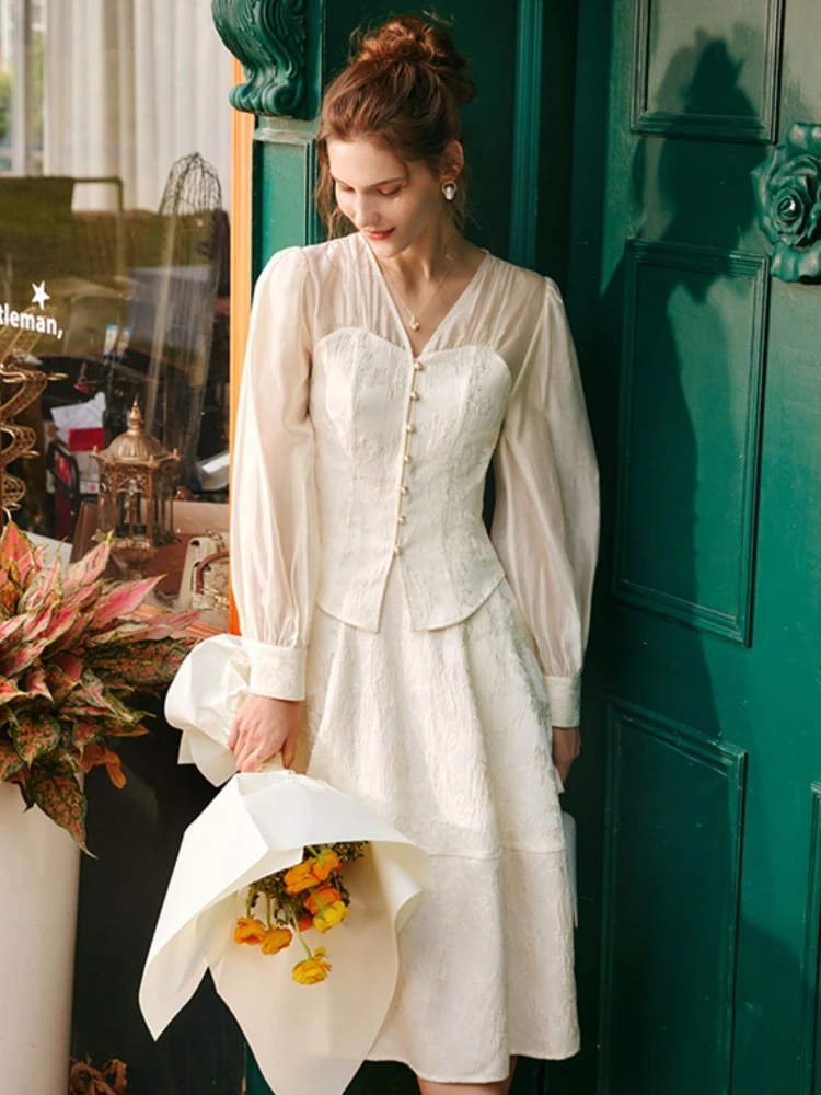 

OLrain Vintage Jacquard Skirt Women 2025 Spring Summer French Style A-line High Waist Elegant Solid Ladies Skirts O22CB00221