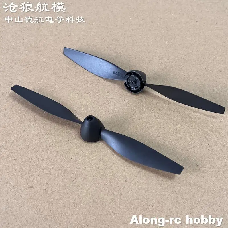 새로운 130mm 2날 프로펠러 RC 비행기 예비 부품 Volantex rc 400mm 날개 길이 76104 J3 761-11 BF109 76112 스피트파이어용