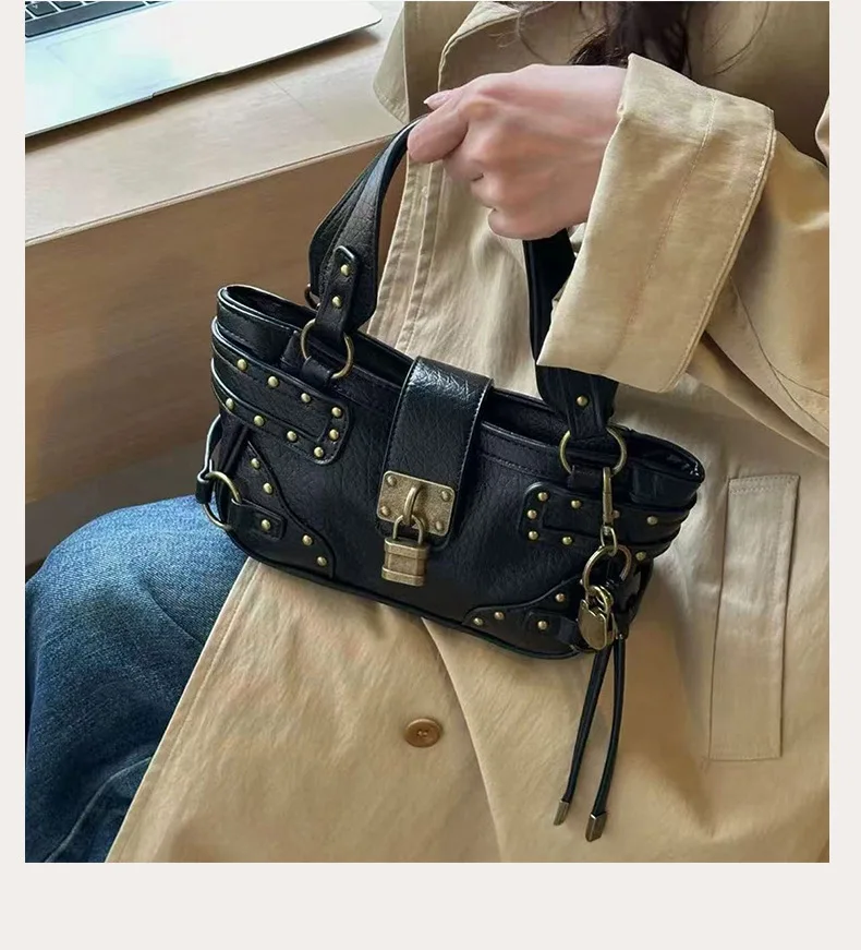 

Vintage Hot Girl Style Phone Bag Niche Design Heavy-Duty Biker Rivets PU Leather Women's Commuter Coin Purse Handbag
