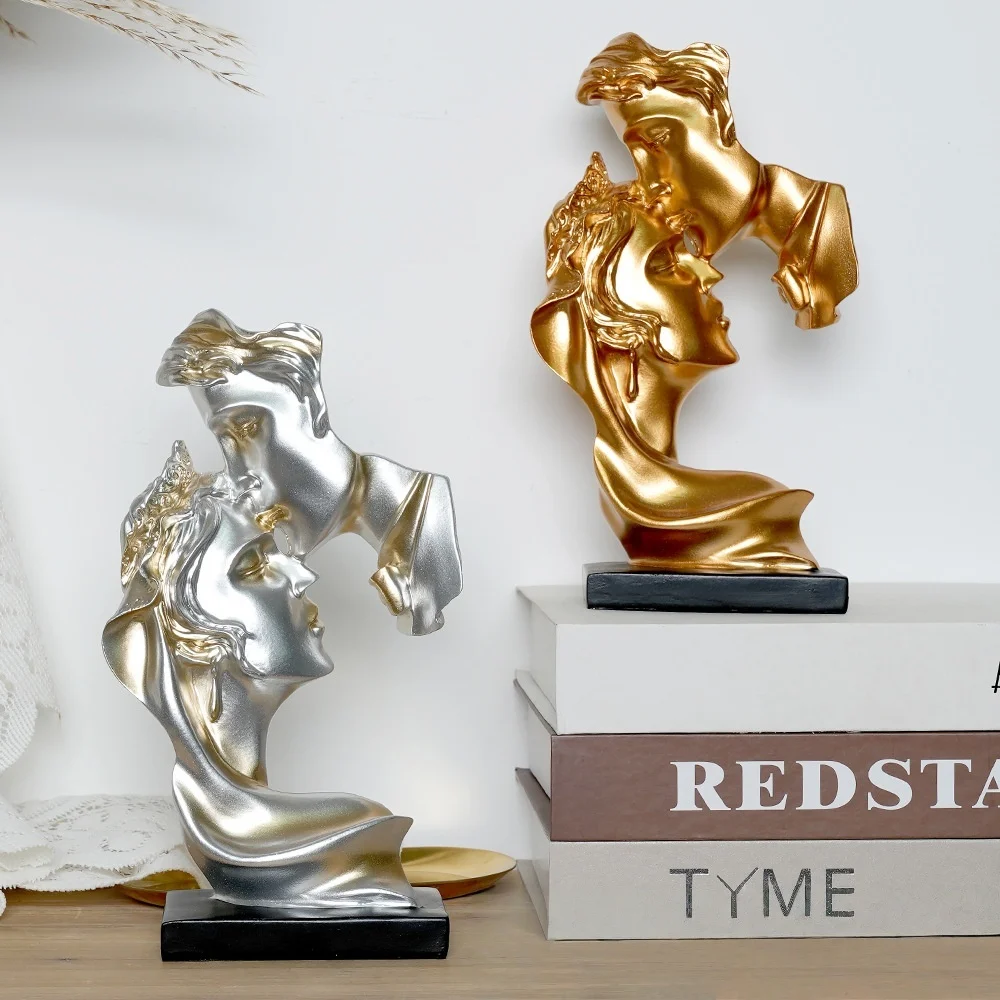 

Home Decoration Abstract Ornament Creative One Kiss Deep Love Couple Character Statue Ornament Resin Craft Ornament