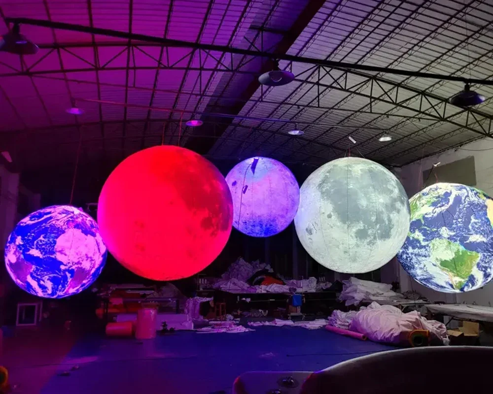 Grande palla di terra gonfiabile luna pianeti globo terra palloncino con luce a LED e ventilatore per la decorazione pubblicitaria della festa sul