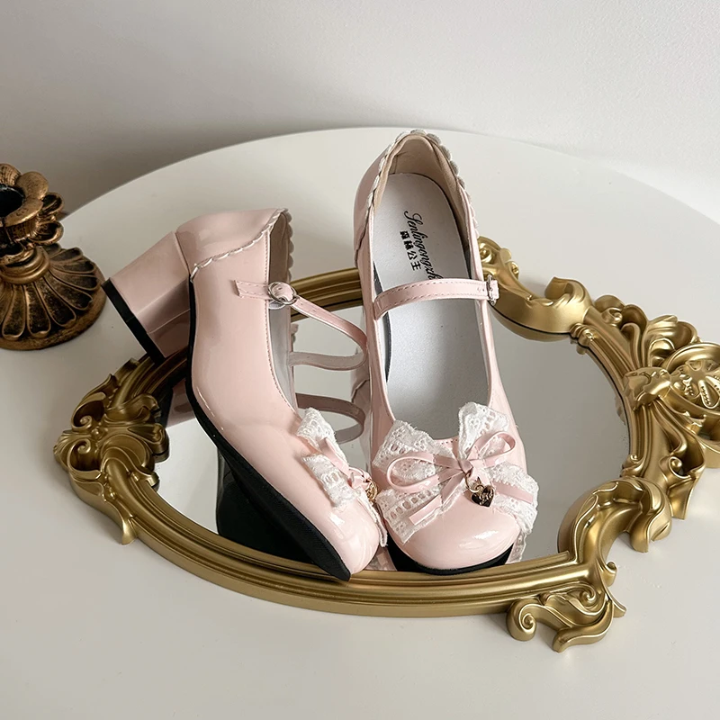 

Spring and Summer New Fairy Style Beaded Bow Strap-on Thick Heel Shallow Chunky Heel Shoes Single Shoes