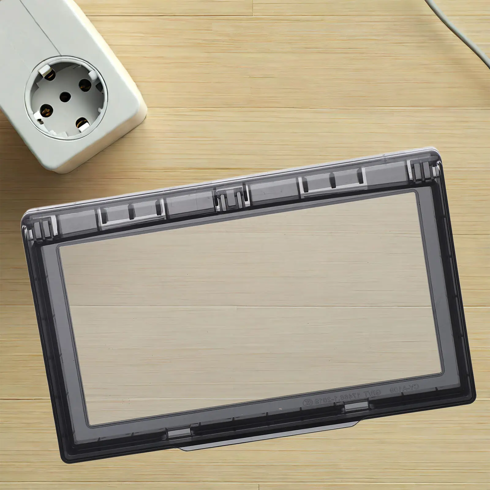 

2 шт. ультратонких самоклеящихся прозрачных водонепроницаемых защитных накладок для выключателей и розеток для ванной, кухни и использования внутри помещений