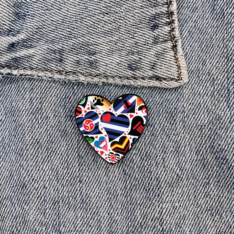 New Fashion Heart-shaped Funny Anxious Thoughts metal pin Funny vintage Shirt Lapel Cute Badge pins for Lover Girl Friends