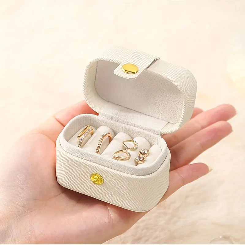 

1 шт. мини-коробка для хранения розовых колец с несколькими сетками, портативная коробка с крышкой для серег, ожерелий, колец