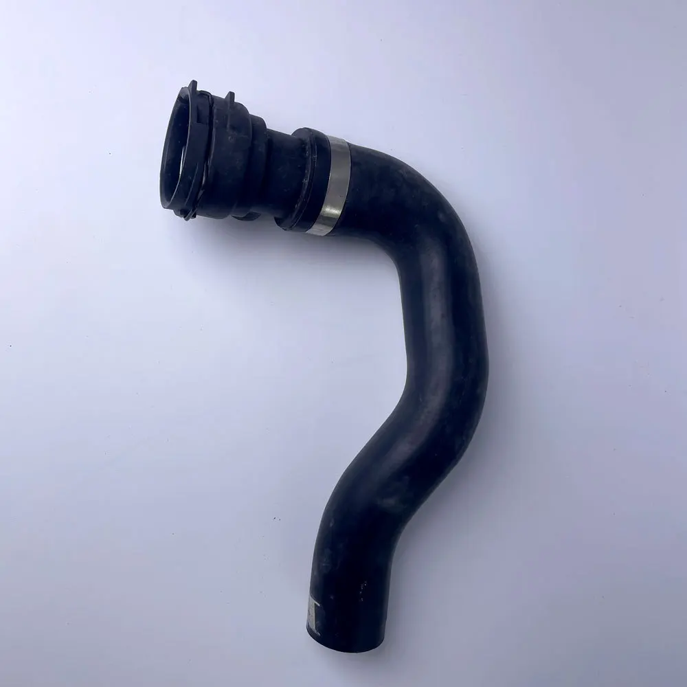 Auto Parts Engine Coolant Hose 4F0121055E
