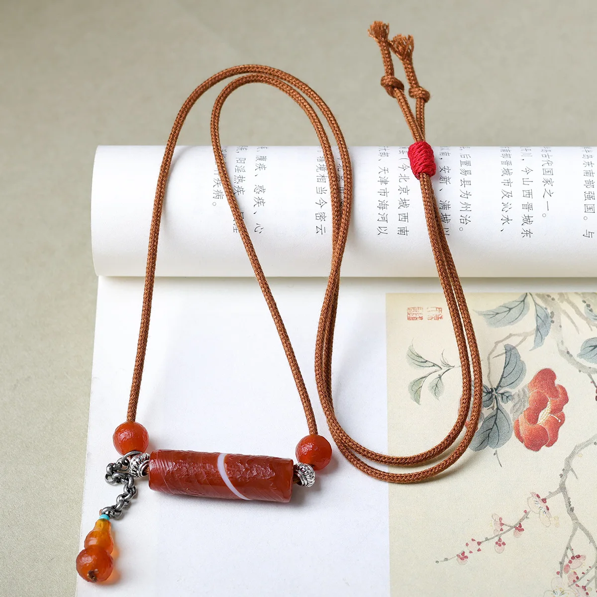 handmade woven, patina coated, large hole, silk wrapped, old agate necklace, antique agate gourd, Chinese style sweater chain