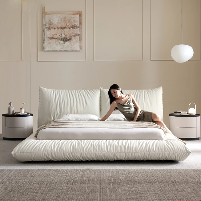 Cloud bed suspended leather master bedroom platform petal Bauhaus bread bed