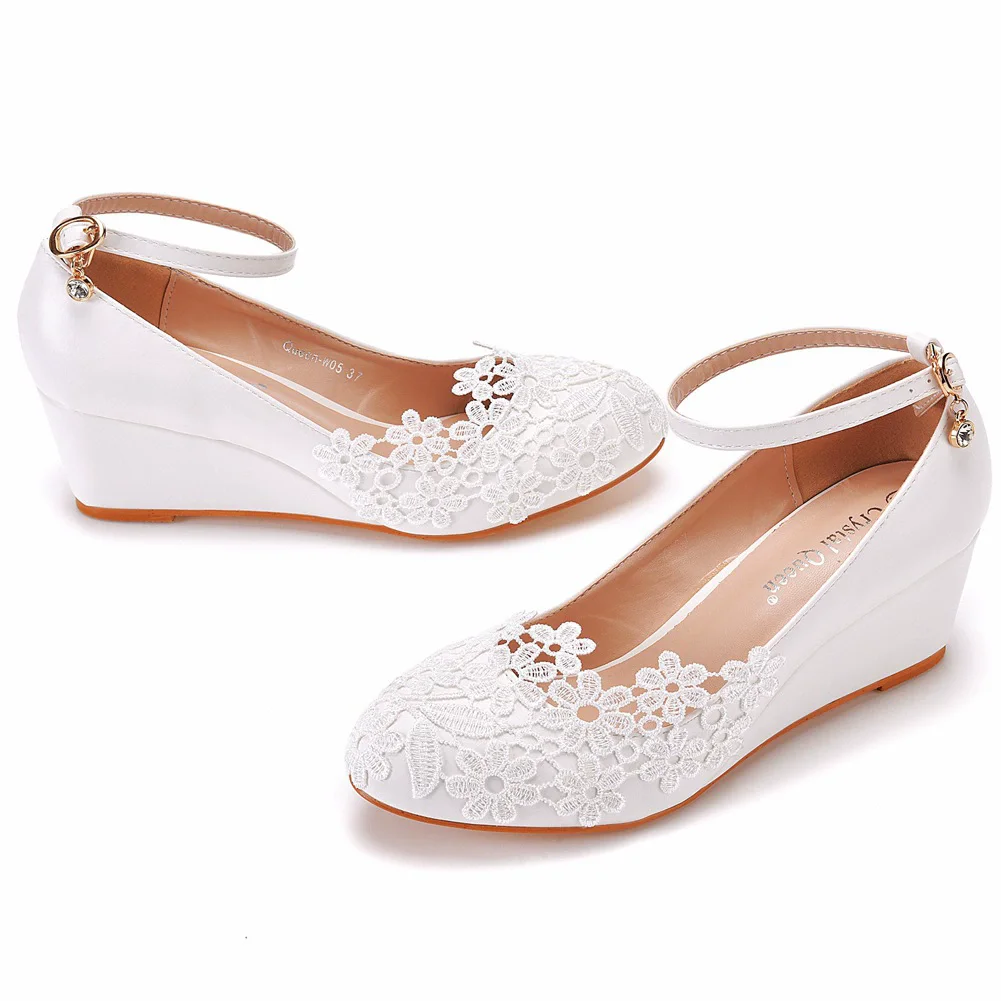 

Spring round toe shallow white lace wedding shoes 5cm low heel slope heel single shoes high heel banquet large size women's shoe