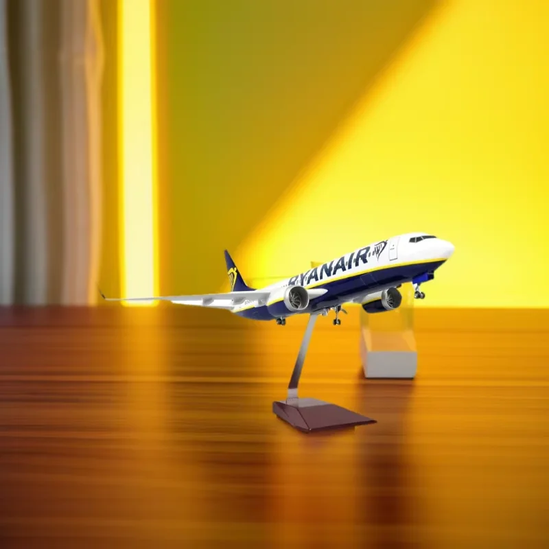 

Toy Plane 47cm B737 Aircraft Model Ryanair Ireland B737-800 Airlines Resin Toys Boys Kids Die-Cast Resin Airplane With Led Light