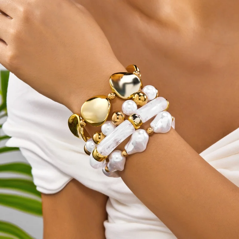 

Exaggerated Liquid Metal Geometric Bracelets Set for Women Irregular Imitation Pearls Heart Beaded Bracelets Party Jewelry Gifts