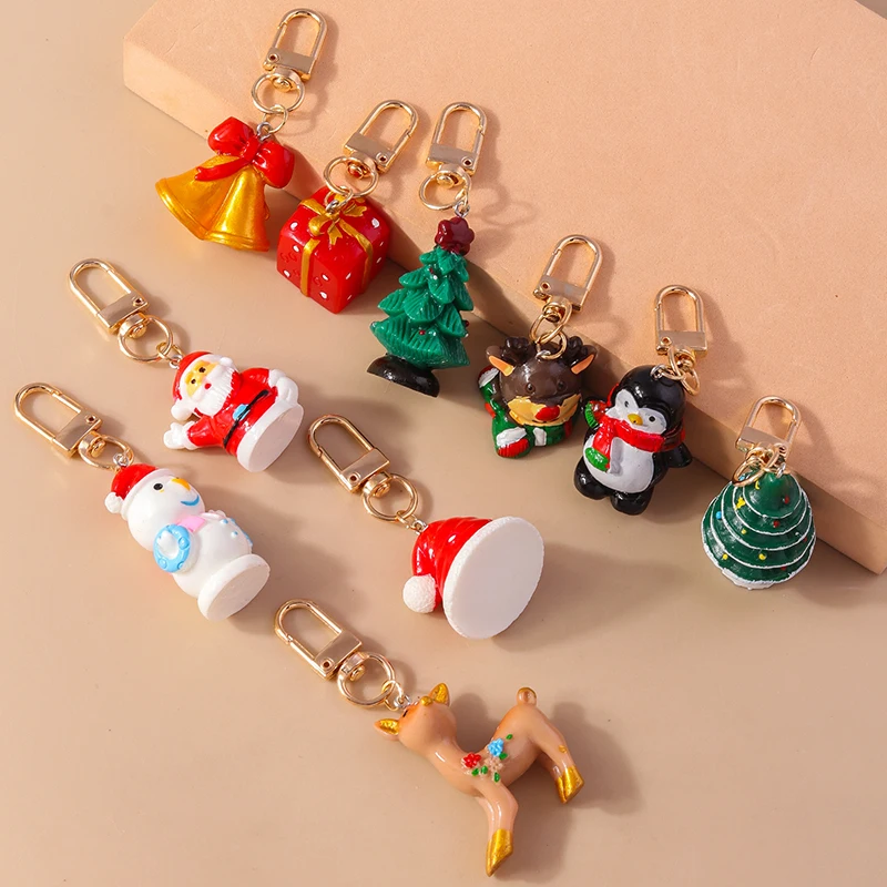 

Cute Resin Cartoon 3D Christmas Keychain Santa Claus Elk Snowman Keyring Pendants for Car Key Handbag Decor X'mas Jewelry Gifts