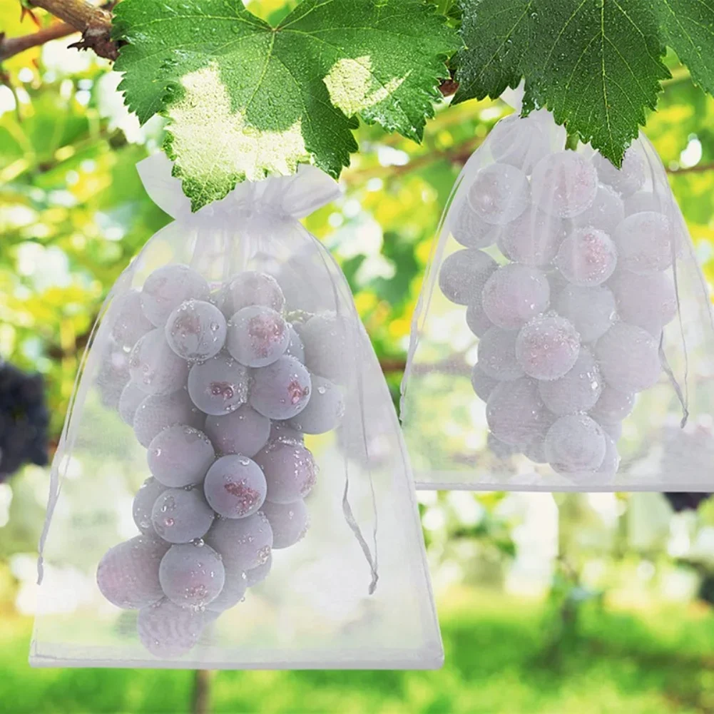 Breathable Fruit Protection Bags For Grapes & Figs - 100 Pack Breathable Gauze Strawberry Bags Organza ﻿