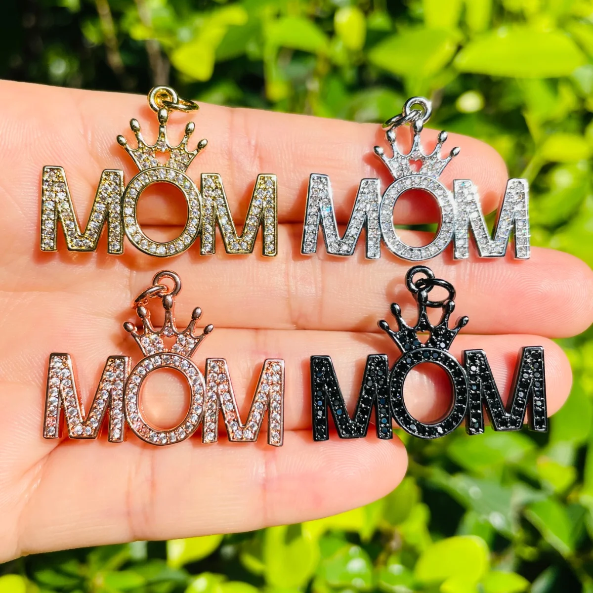 5pcs Zirconia Pave Crown Mom Word Charms Gold-Plated Letter Pendant for Mother's Day Gift Women Bracelet Necklace Bangle Jewelry