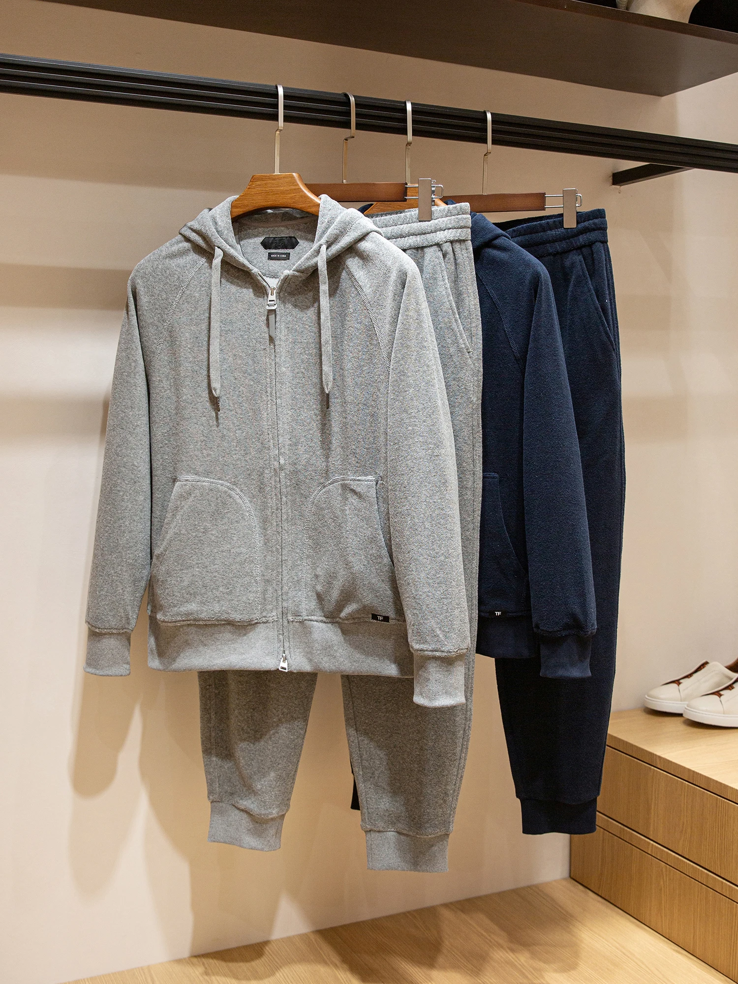 

Faionable Versatile Thin Comfortable Towel Velvet Fabric Spring Breathable Men's Casual Hooded Open Cardigan Sweatirt Jaet