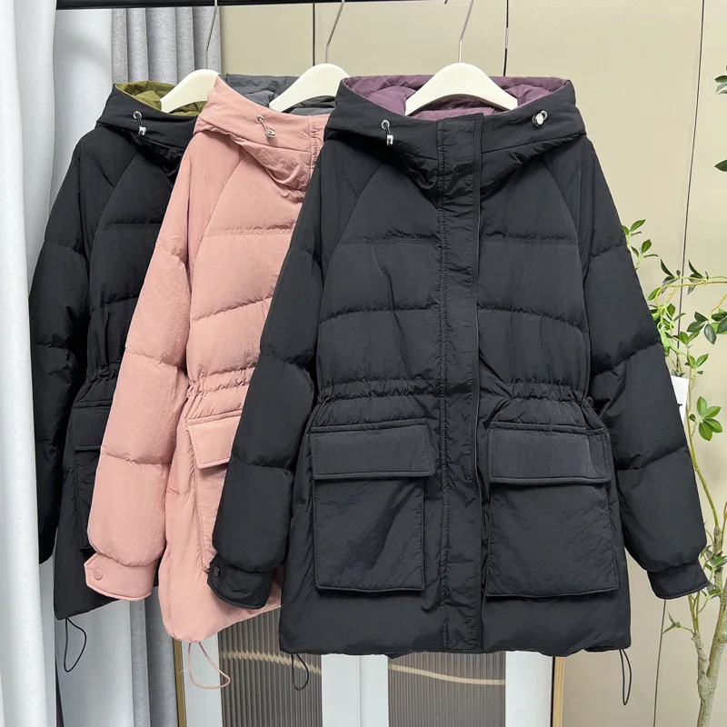 Plus Size Women Winter Down Coat Loose Thick Big Pocket Hooded Drawstring Waist Contrast Color 50% White Duck Down Jacket 2796