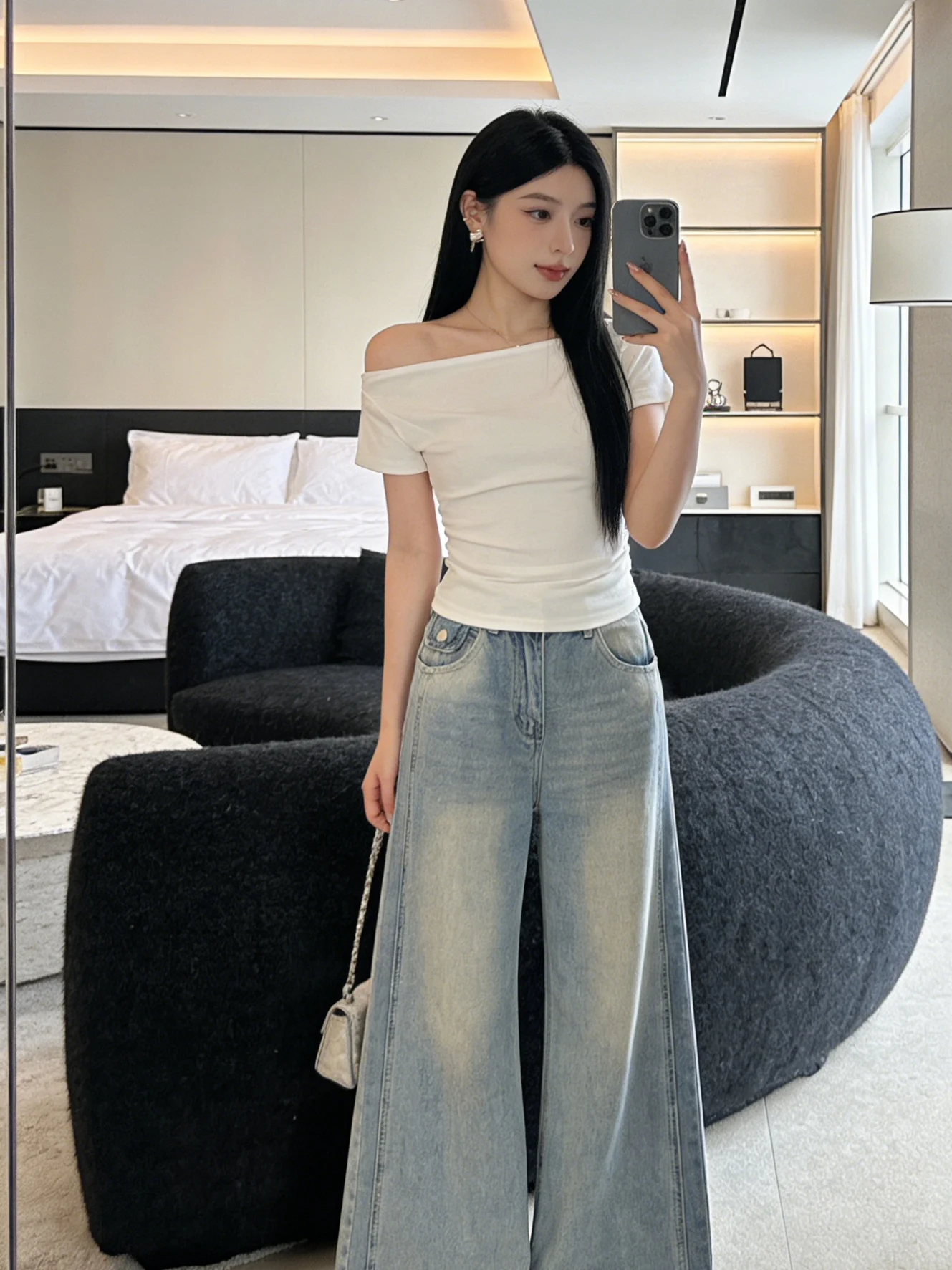 

Early Spring Casual Wide Leg Jeans Soft Denim Waed out Slimming High Waist Versatile Korean Sle Ladies Jeans Breathable