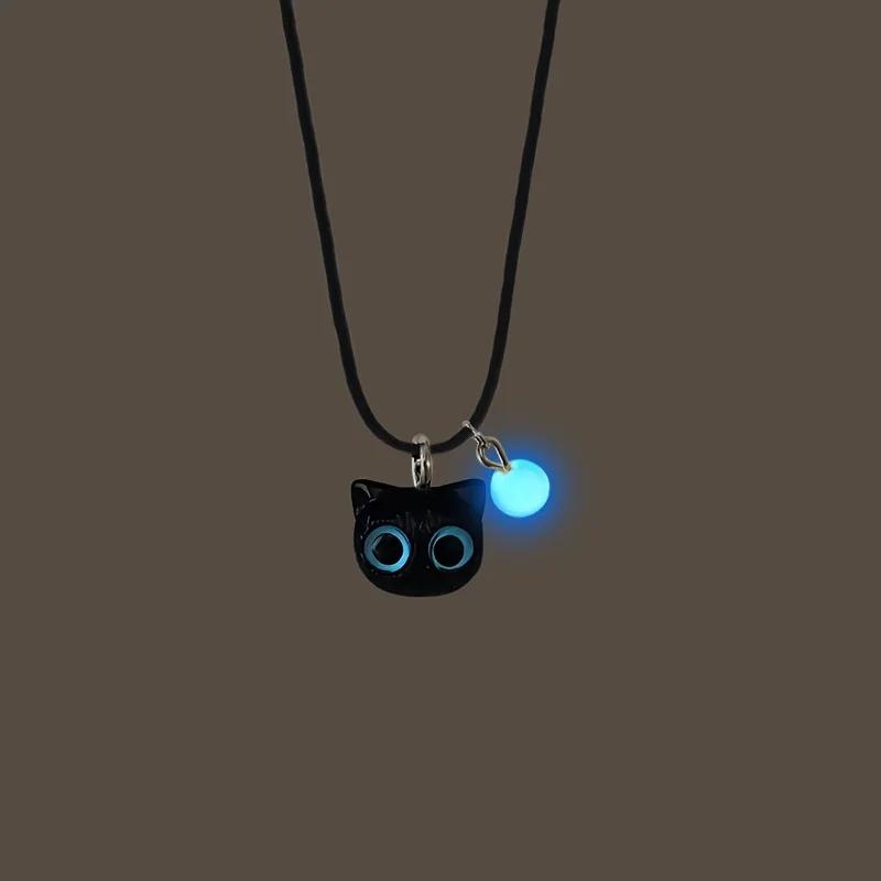 Neue Design Cartoon Big Eye Katze Leuchtende Halskette für Frauen Trendy Cartoon Schwarze Katze Anhänger Halskette Freundschaft Schmuck Geschenke – Detail 4